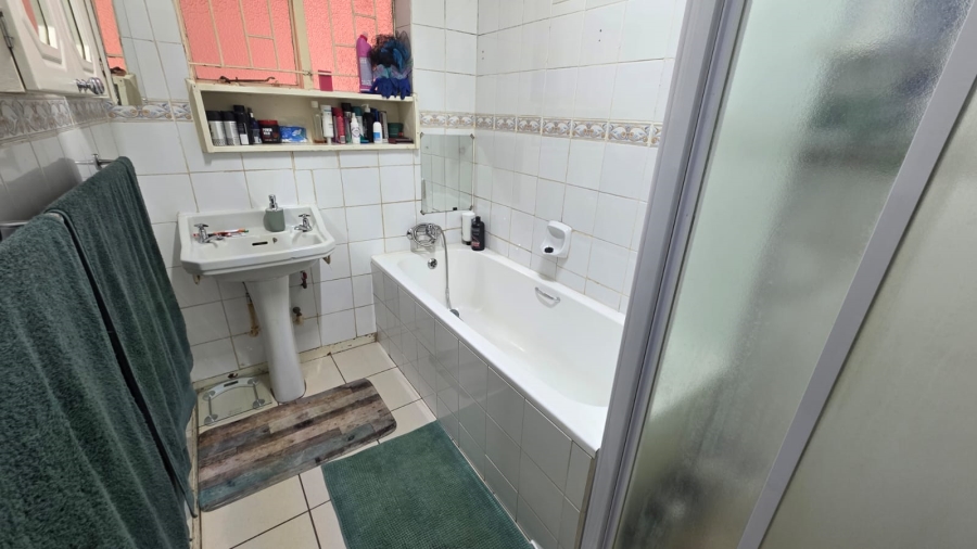 3 Bedroom Property for Sale in Stilfontein Ext 4 North West